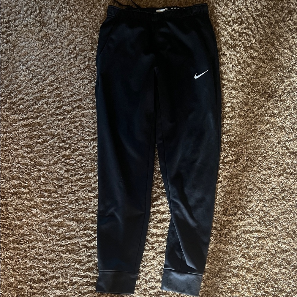 Therma-Fit Nike Joggers, men’s small